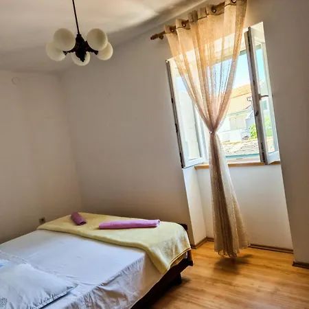 Apartment Apartment Bolanca Primosten