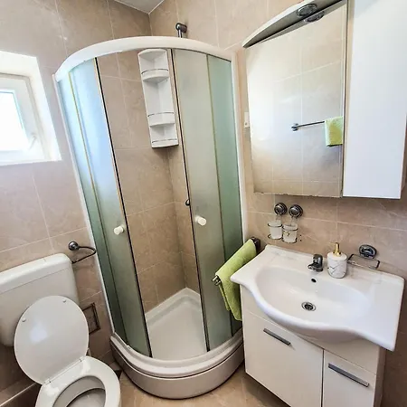 Apartment Bolanca