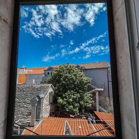 Apartment Bolanca *